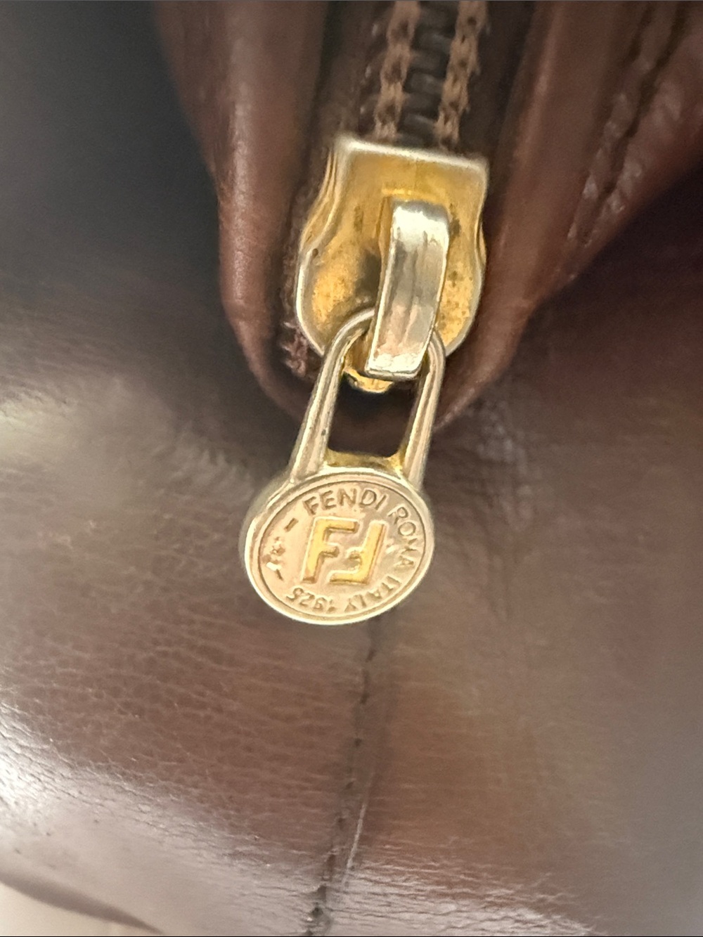 Fendi Rare Vintage S.A.S. Roma Embossed Pictorial Leather Doctor Bag - Picture 12 of 16